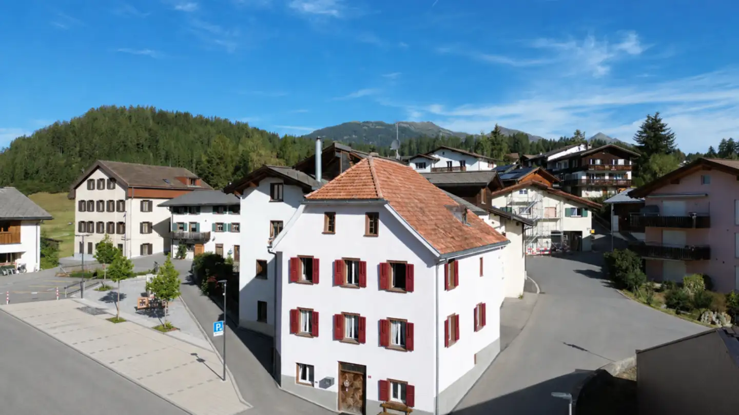Casa singola in vendita - Sumvoi 5, 7083 Lantsch/Lenz