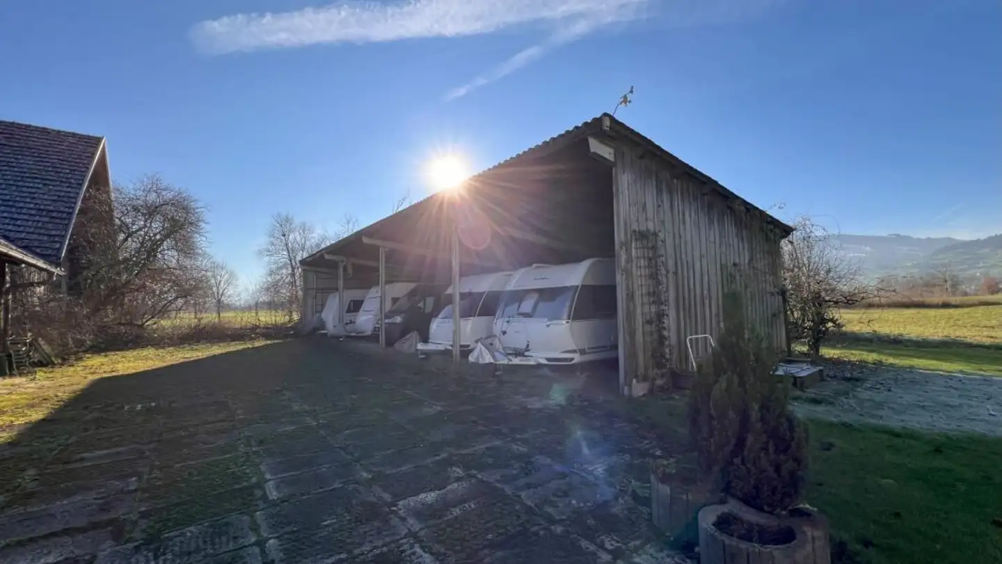Covered parking space for rent - Schofwis, 9473 Gams