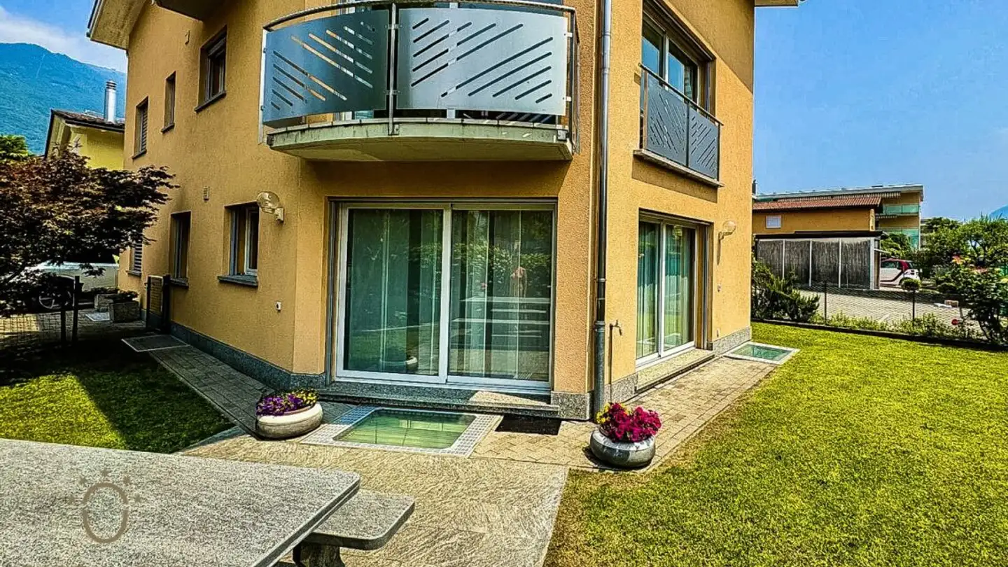 Mixed-use building for sale - Via Stefano Franscini 2, 6612 Ascona - Photo 4