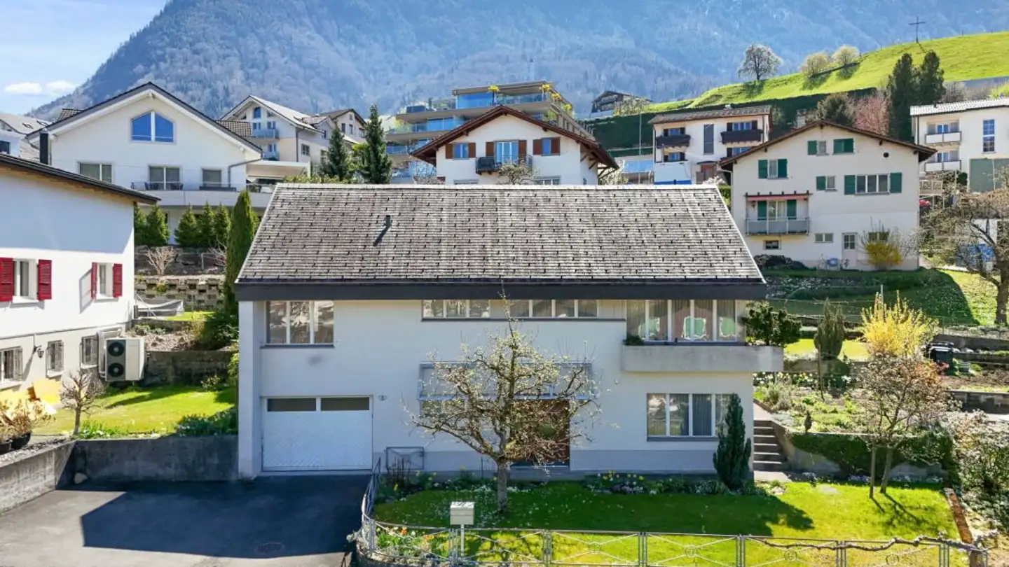Einfamilienhaus kaufen - Hofweg 6, 6374 Buochs