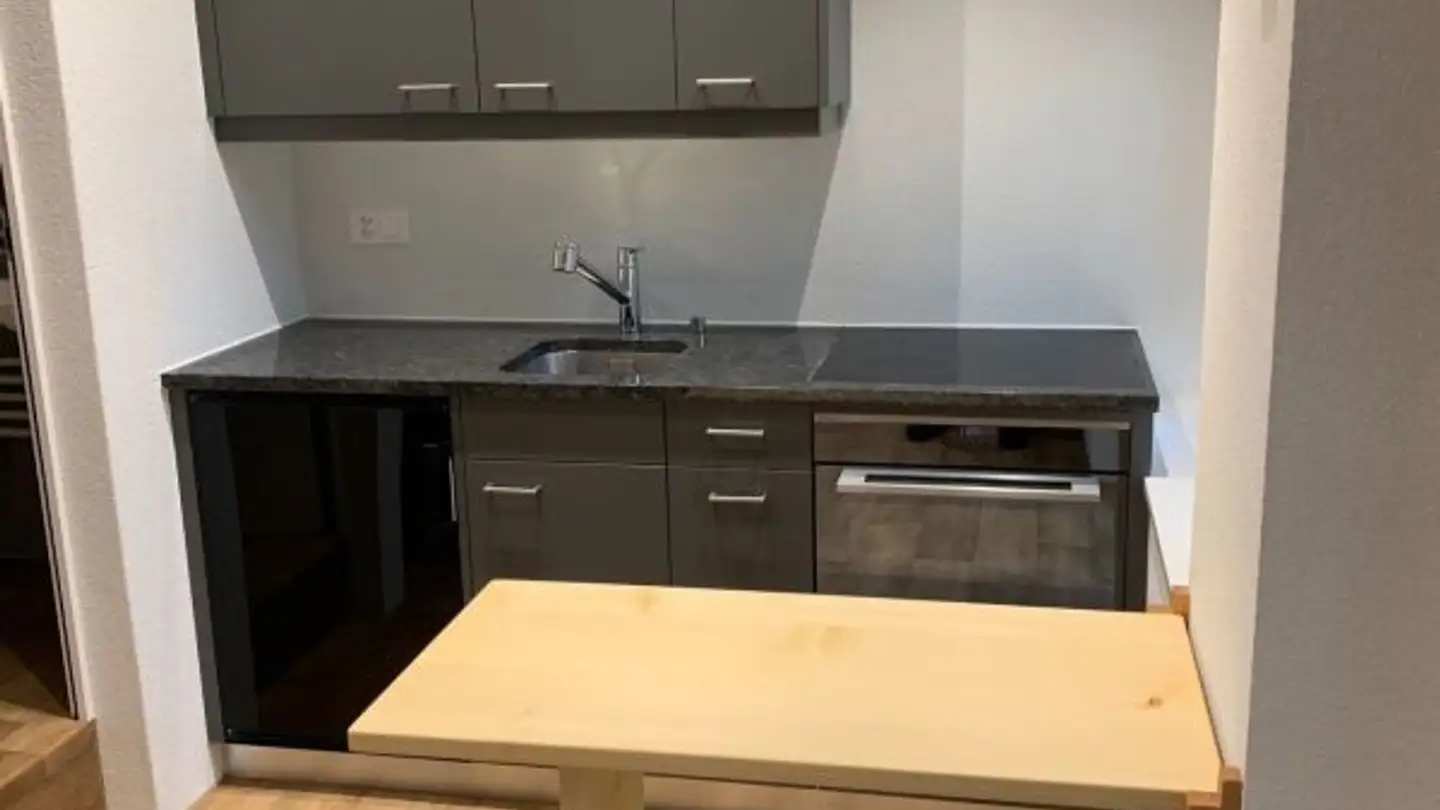 Studio for rent - Glarnerstrasse 10, 8755 Ennenda - Photo 2