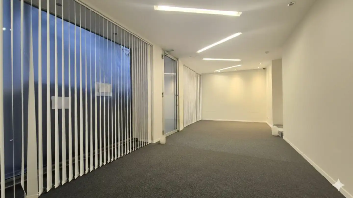 Spazio ufficio in affitto - Rue Daniel-Jeanrichard 37, 2300 La Chaux-de-Fonds - Foto 4