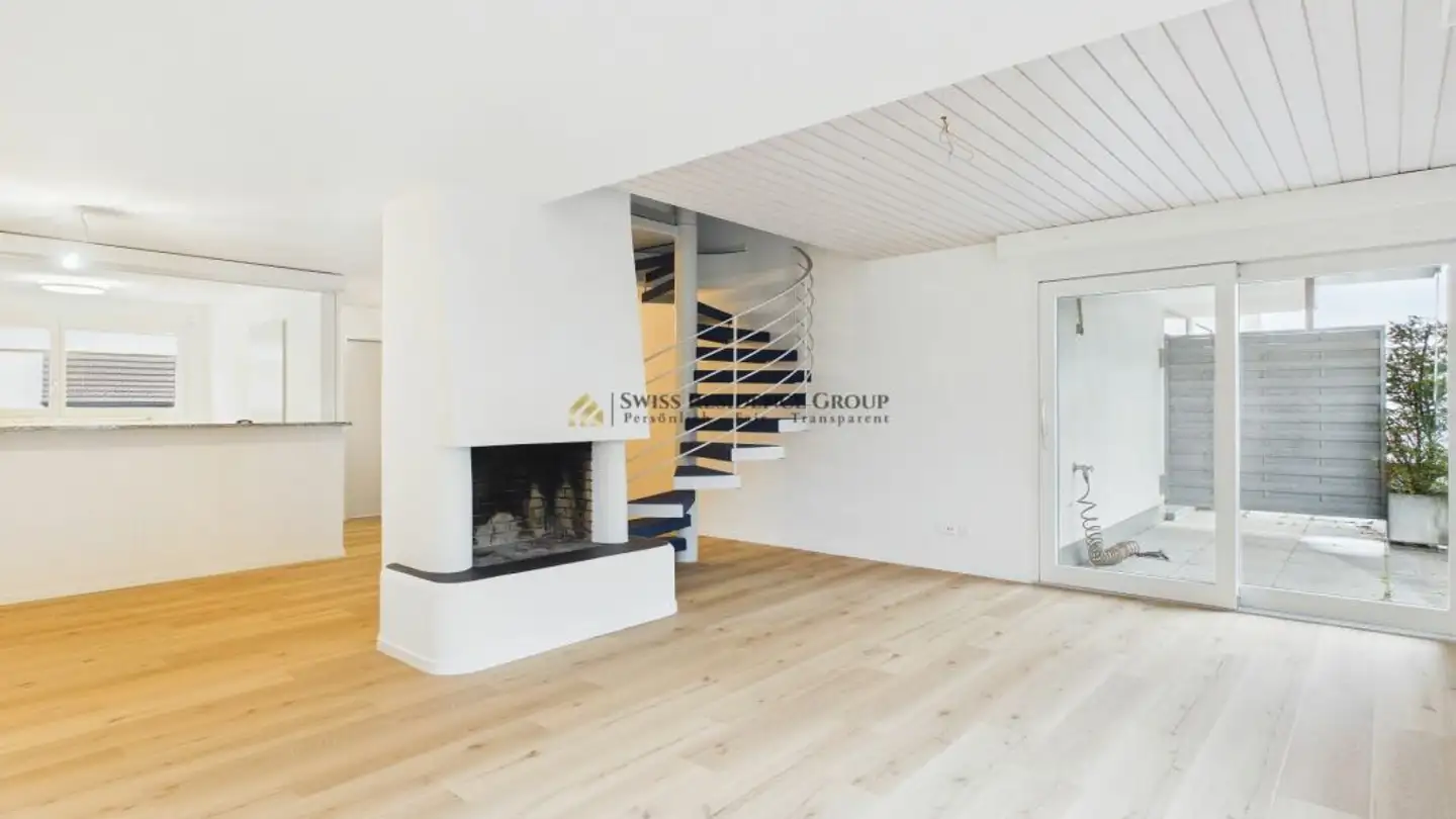 Penthouse for rent - 8127 Forch - Photo 2