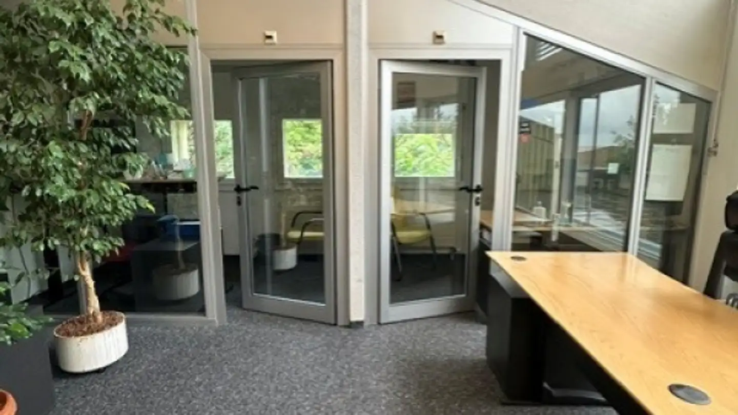 Bureau à louer - Route Industrielle 2, 1806 St-Légier-La Chiésaz - Photo 2