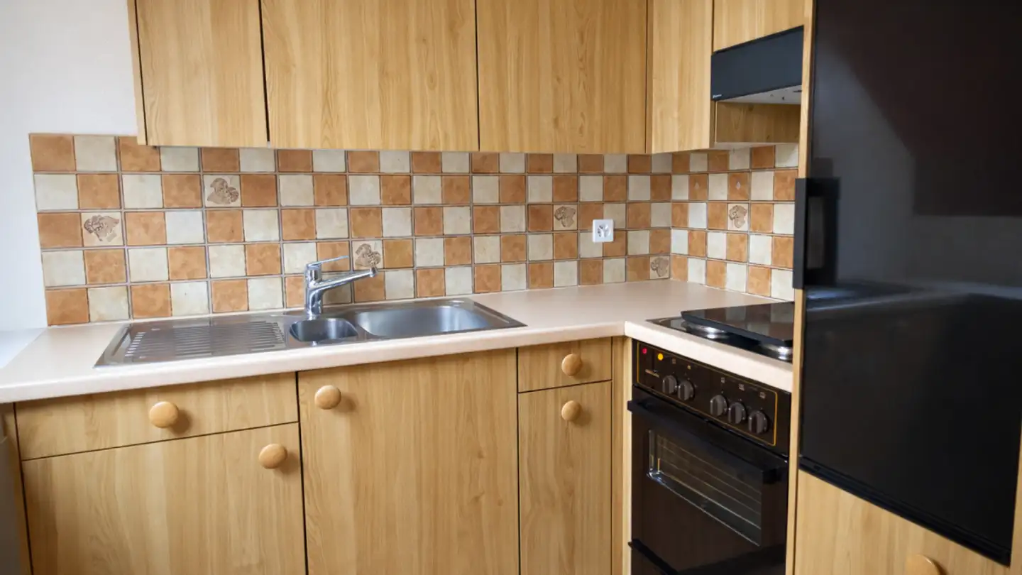 Attic flat for rent - Burgstrasse 3, 8570 Weinfelden - Photo 2