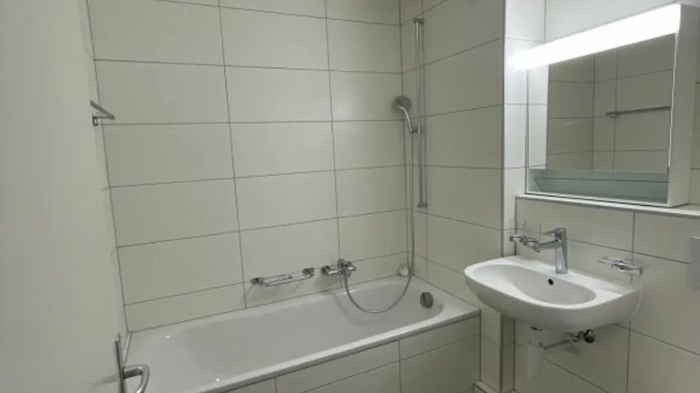 Apartment for rent - Avenue Kiener 69, 1400 Yverdon-les-Bains - Photo 3