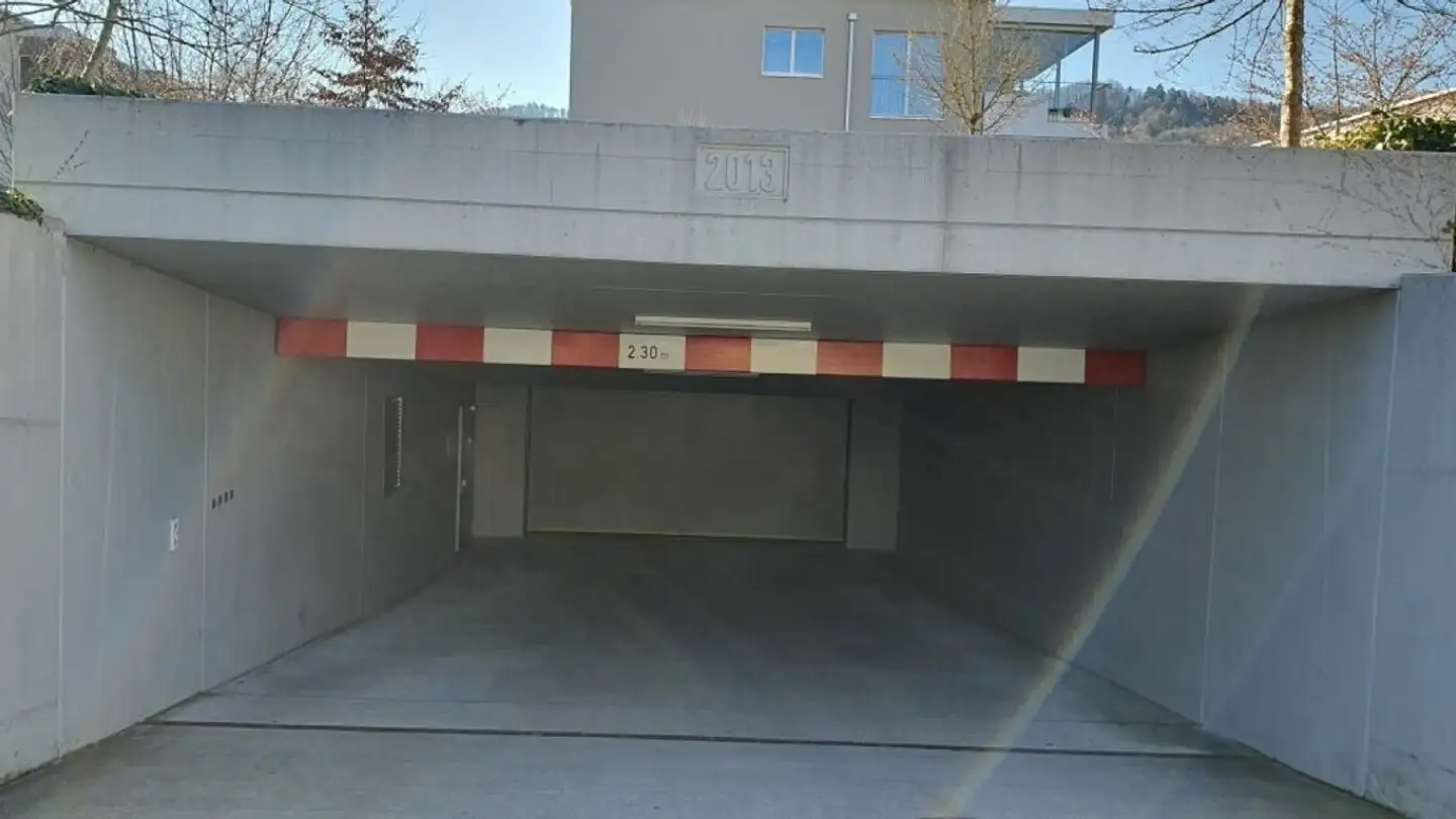 Place de parking extérieure à louer - Herrenwiesstrasse 8a, 8356 Ettenhausen TG