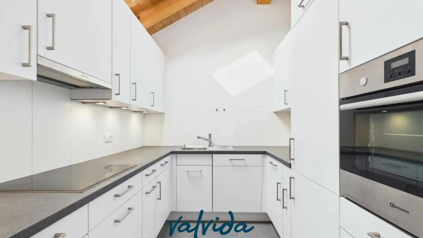 Attic flat for rent - Meschlerstrasse 30, 3952 Susten - Photo 3