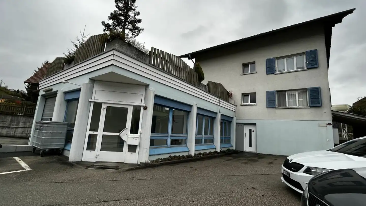 Commercial for rent - Bachwilstrasse 8a, 6162 Entlebuch