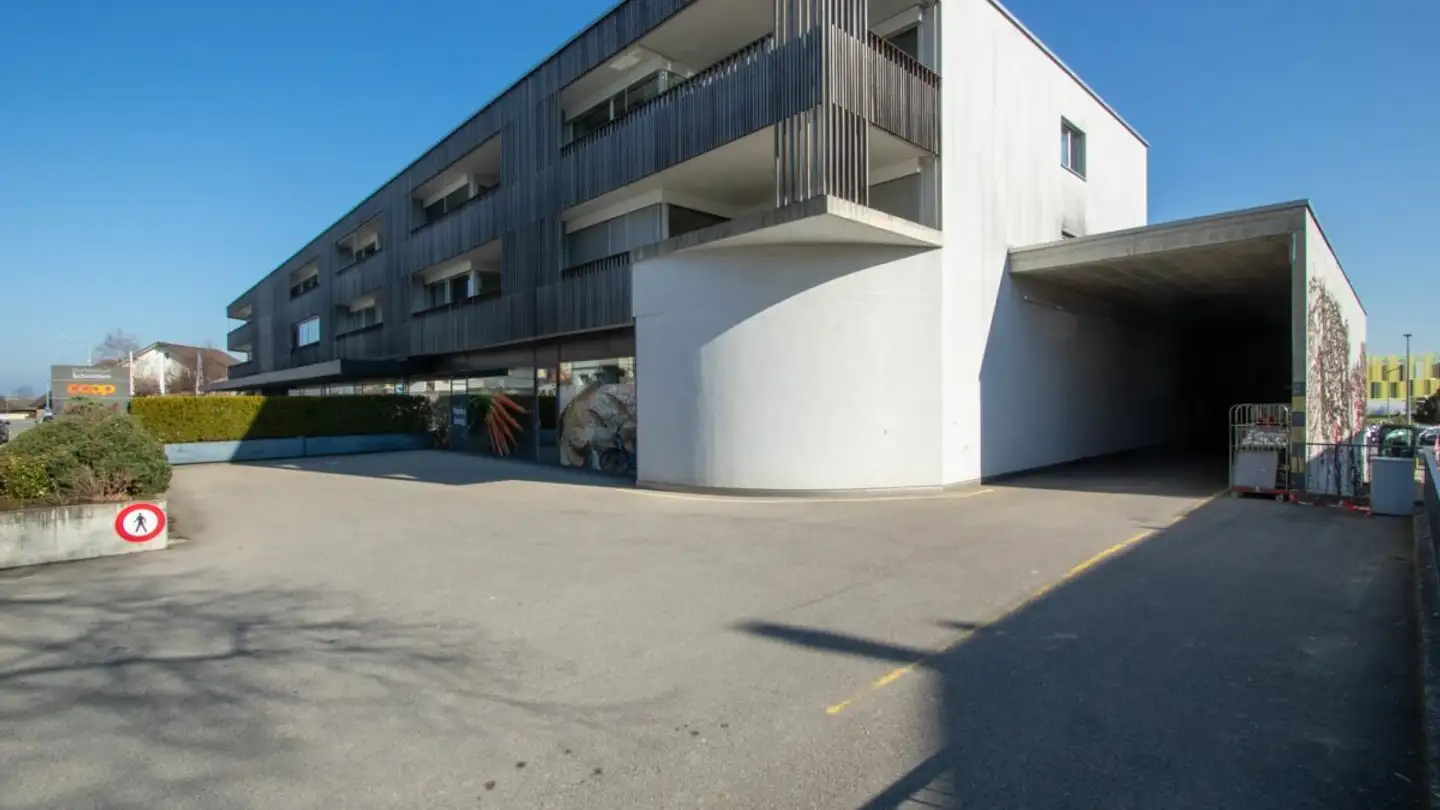 Commercial à vendre - F. X. Müllerstrasse 11, 3185 Schmitten FR - Photo 2