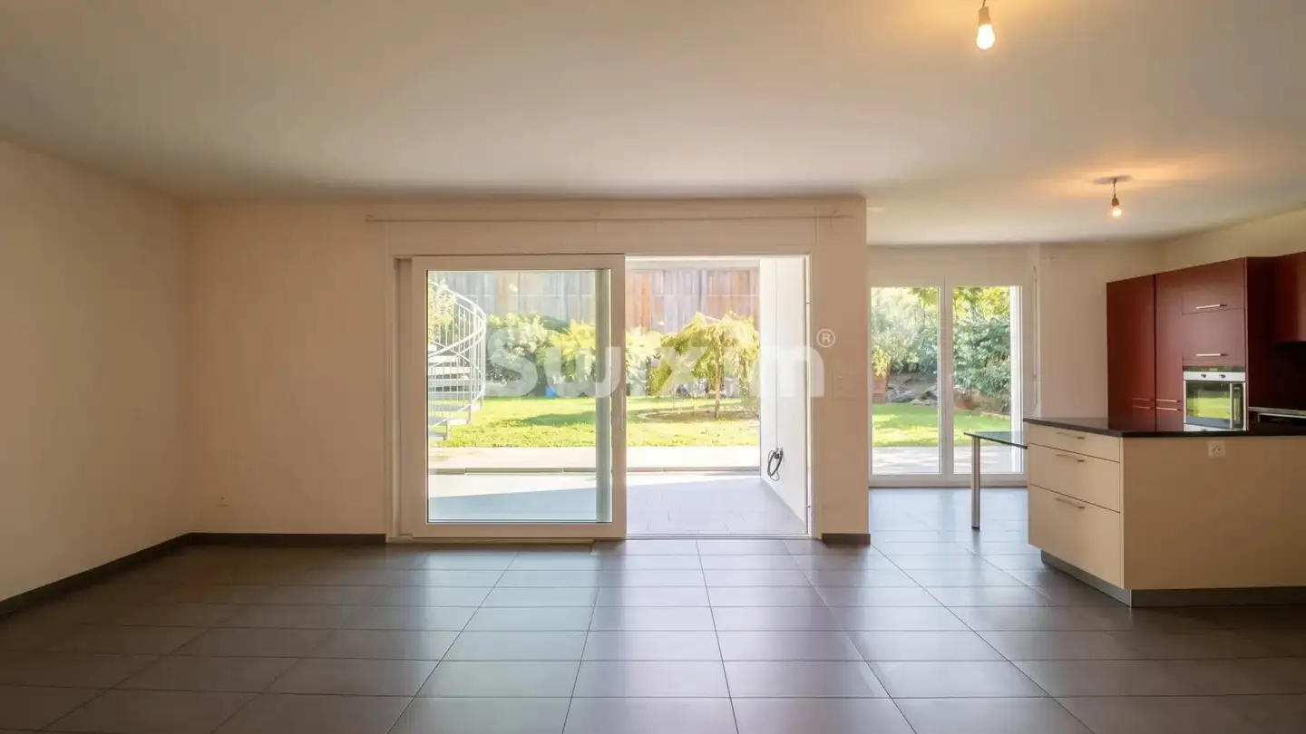 Apartment for rent - 1533 Ménières - Photo 3