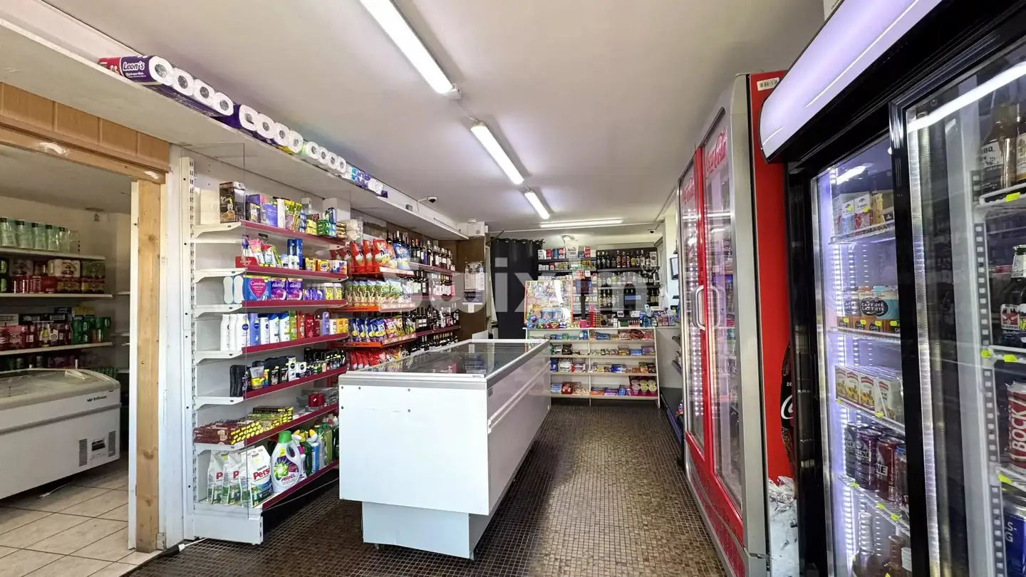 Shop for sale - 1004 Lausanne - Photo 2