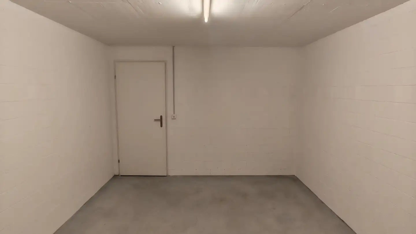 Storage space for rent - Zürichstrasse 52, 8180 Bülach