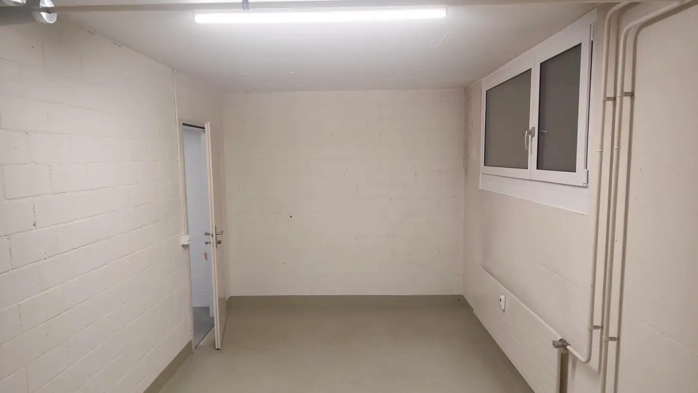 Storage space for rent - Gönhardweg 13b, 5034 Suhr