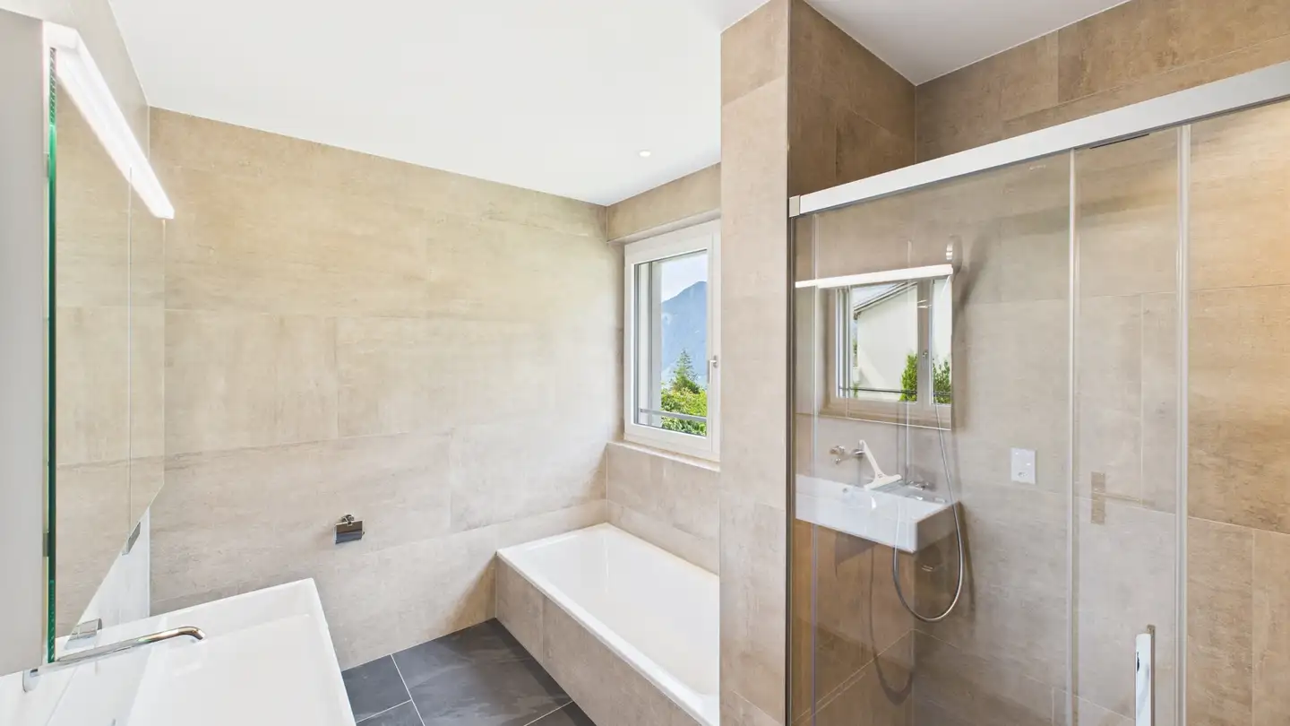 Attic flat for sale - Axenfels 10a, 6443 Morschach - Photo 4