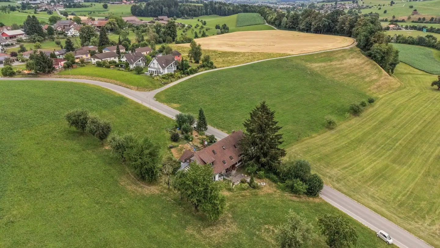 Farm for sale - Schwalbenstrasse 1, 8374 Dussnang