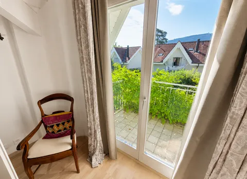 Maison familiale meublée avec jardin privatif à Carouge