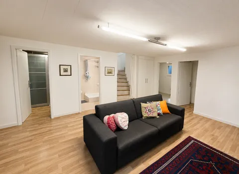 Maison familiale meublée avec jardin privatif à Carouge