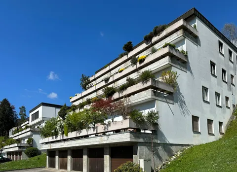 Grand appartement de 4.5 pièces en PPE