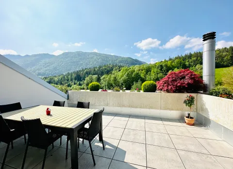 Grand appartement de 5.5 pièces en PPE