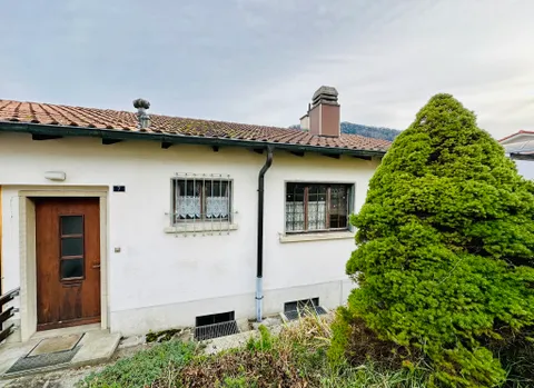 Maison mitoyenne à rénover