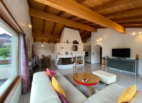 Appartement de 5.5 pièces en attique