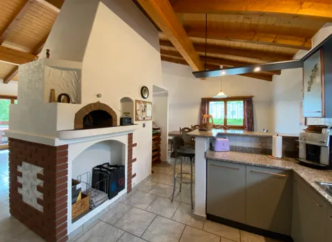 Appartement de 5.5 pièces en attique