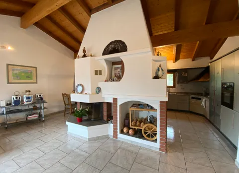 Appartement de 5.5 pièces en attique