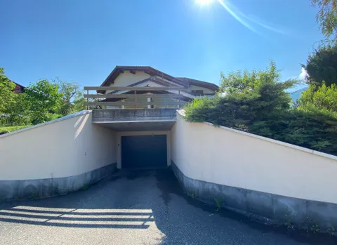 Appartement de 5.5 pièces en attique