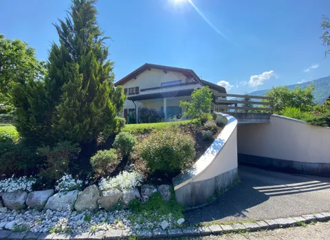 Appartement de 5.5 pièces en attique