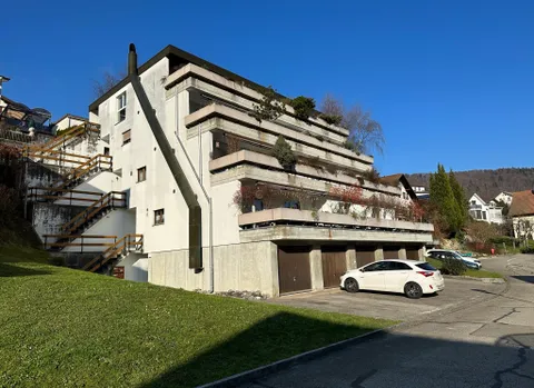 Grand appartement de 4.5 pièces en PPE