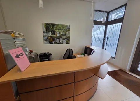 Genève – Cabinet médical avec patientèle établie, 3–4 cabinets, fort potentiel de développement