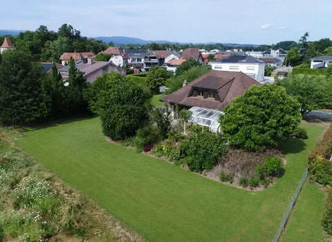 Spacieuse villa familiale sur une parcelle exceptionnelle de 1’435 m²