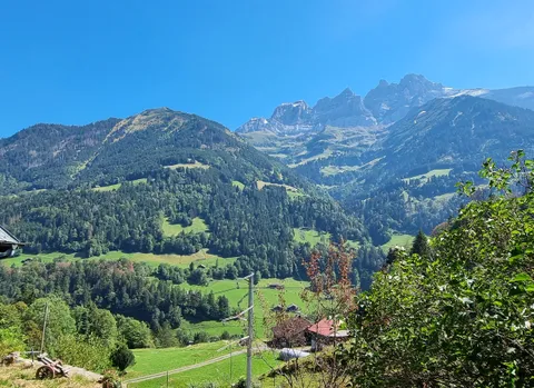 Un chalet qui raconte une histoire… et attend la vôtre.