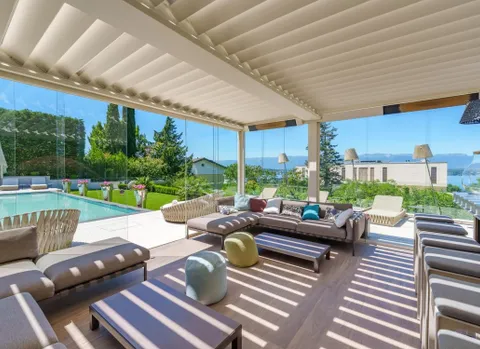 Villa d’exception avec vue lac, piscine et prestations haut de gamme à Cologny