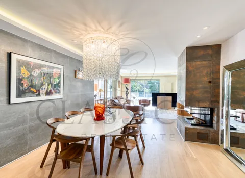 Une maison de famille rare avec jardin, bassin de nage et env. 440 m² utiles