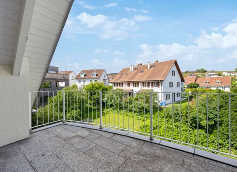 Lichtdurchflutet und grosszügige Maisonette