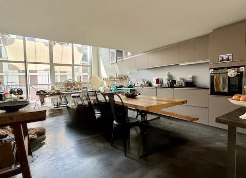 A deux pas du Lac, loft en duplex dans la cité Suchard