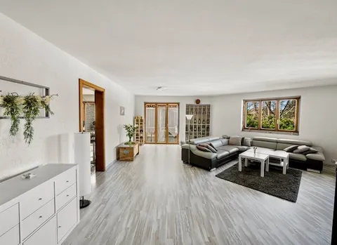 Villa de prestige avec espace wellness privé, chambre d’hôtes ou potentiel locatif – Le Locle