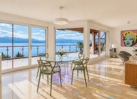 Superbe Duplex Terrasse Vue Lac Époustouflante