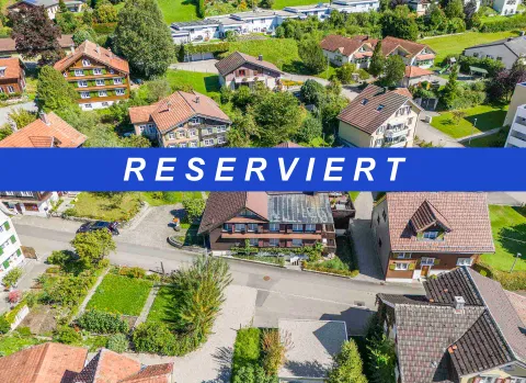 RESERVIERT – Gemütliches Zimmer / Büro / Atelier / Lager in Nesslau zu verkaufen