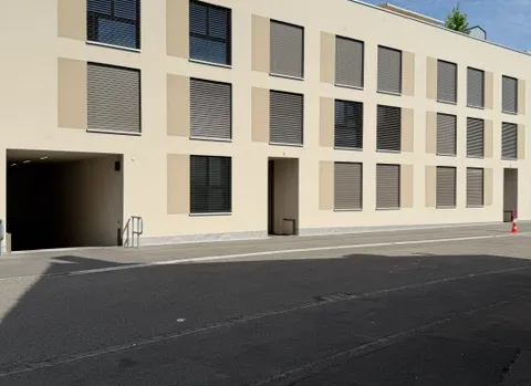 Moderne, neuwertige 4.5-Zimmer Wohnung zur Miete in Therwil