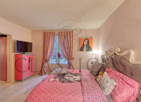 Vandœuvres – Appartement d’exception avec 250 m² de terrasses, jardin privatif et piscine intérieure