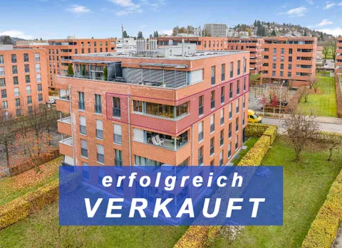 VERKAUFT – Exquisites Apartment an sonniger und ruhiger Lage mit Weitsicht
