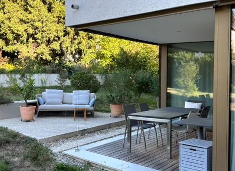 Modern mit Garten und Minergie-Zertifikat
