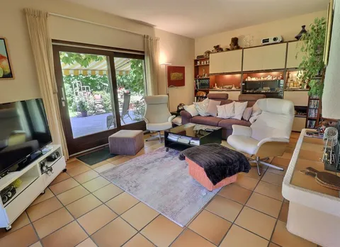 Maison de Charme en Viager Occupé – Opportunité Rare à Veyrier