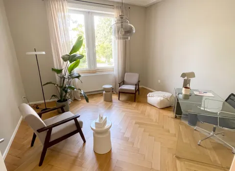 Erstbezug nach Sanierung: Drei lichtdurchflutete 3.5-Zimmer-Wohnungen mit Balkon im Herzen von Basel