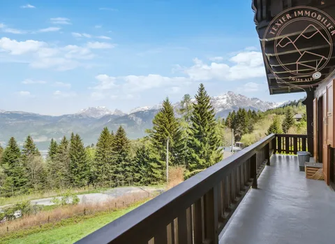 Superbe chalet entièrement rénové à vendre aux Giettes