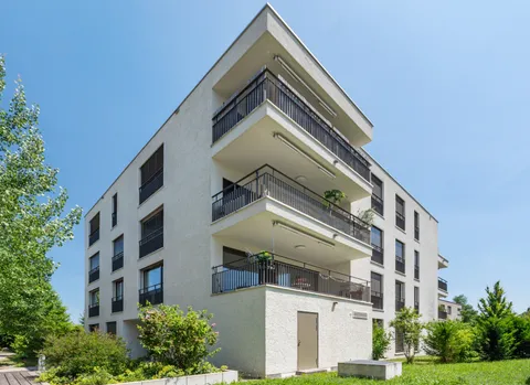Neuwertig und modern an zentraler Lage