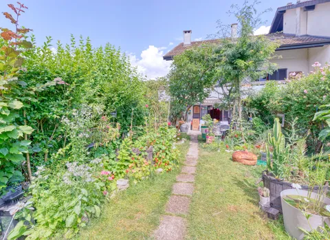 Joli rez-de-jardin au calme absolu !